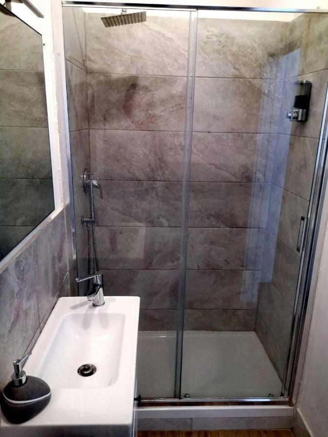 Camera E Bagno Privato A 3 Minuti Dalla Stazione Bologna Ngoại thất bức ảnh